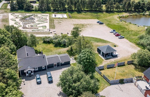 Ho House | 8 person holiday home in Blåvand