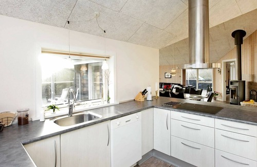 Blavand Strand House | 8 person holiday home in Blåvand