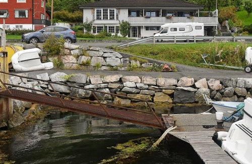 Andalsnes House | 8 person holiday home in Åfarnes