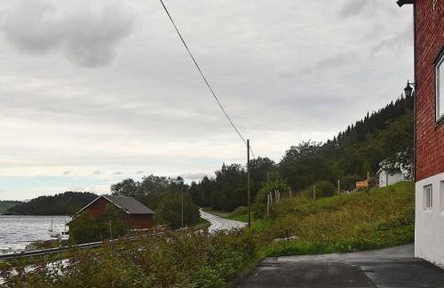 Andalsnes House | 8 person holiday home in Åfarnes