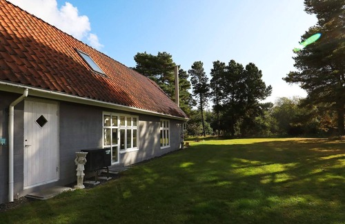 Øster Melholt House | 8 person holiday home in Hals