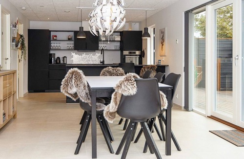 Vemb House | 8 person holiday home in Vemb
