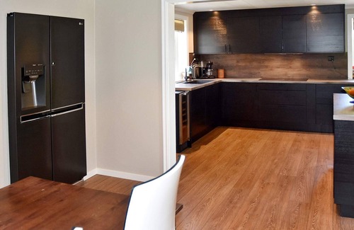 Frei House | 8 person holiday home in Frei