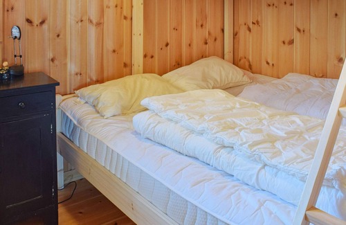Loten Municipality House | 8 person holiday home in LØTEN