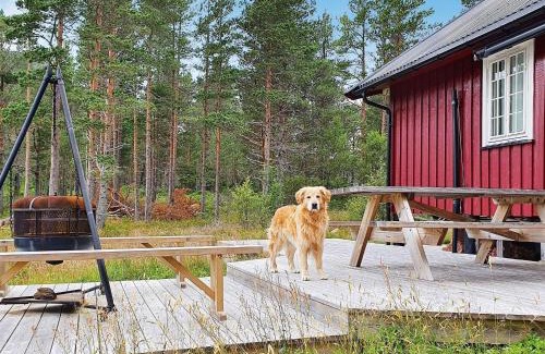 Snillfjord House | 8 person holiday home in Sundlandet