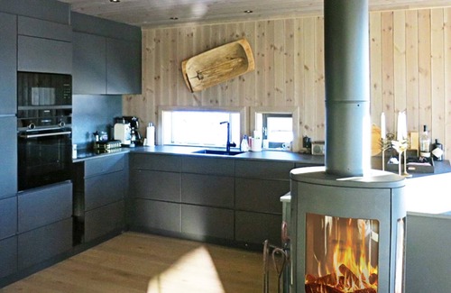 Kroderen House | 8 person holiday home in Noresund