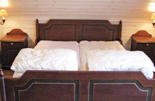 Karmoy House | 8 person holiday home in skudeneshavn
