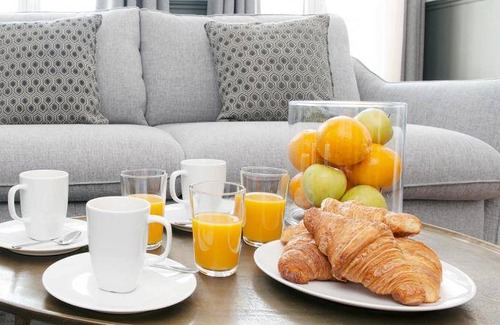 Quartier de la Porte-Saint-Denis Apartment | 80 m² Apartment ∙ 2 bedrooms ∙ 6 guests