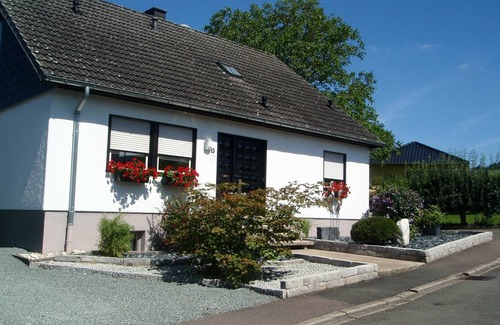 Serrig Apartment | 80 m² Apartment ∙ 1 bedroom ∙ 2 guests