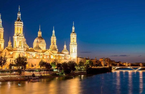 Zaragoza Centro Apartment | 80 m² Apartment ∙ 1 bedroom ∙ 3 guests