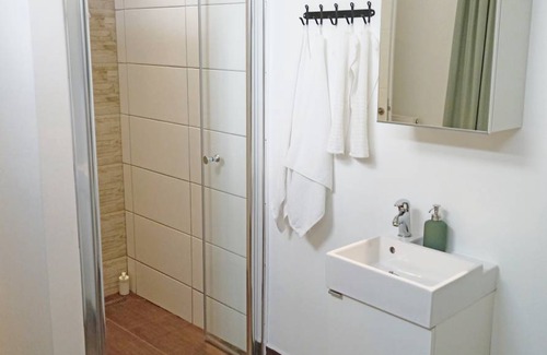 Josefstadt Apartment | 80 m² Apartment ∙ 3 bedrooms ∙ 6 guests