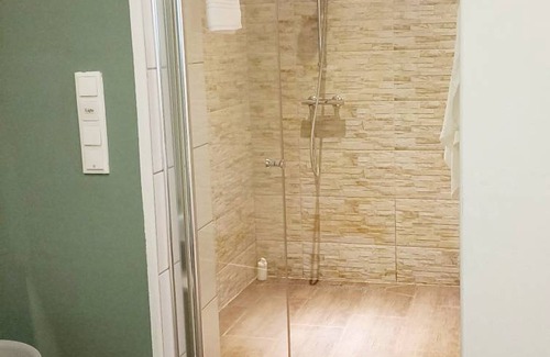 Josefstadt Apartment | 80 m² Apartment ∙ 3 bedrooms ∙ 6 guests