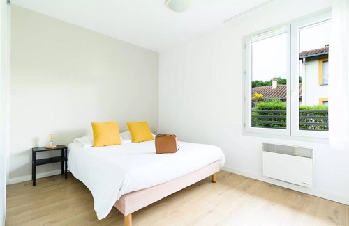 Lissieu Apartment | 80 m² Apartment ∙ 3 bedrooms ∙ 8 guests