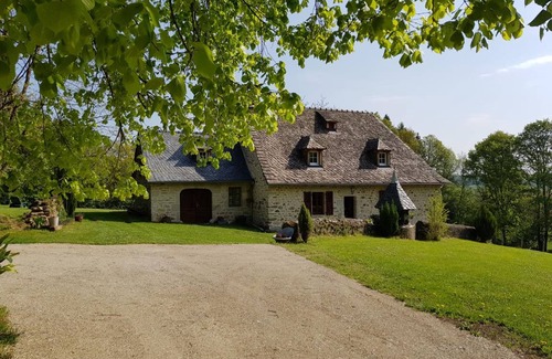 Latronche House | 80 m² Gîte ∙ 2 bedrooms ∙ 5 guests