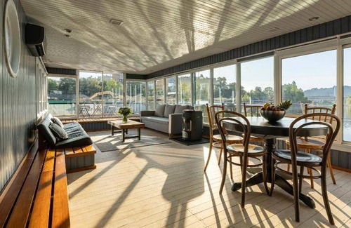 Holesovice Boat Rental | 80 m² Houseboat ∙ 2 bedrooms ∙ 8 guests