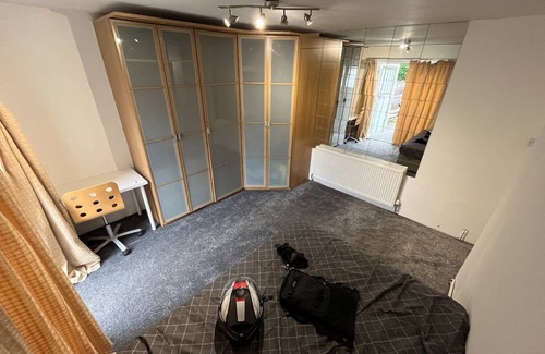 Wimbledon Resort | 80 m² Private room ∙ 1 bedroom ∙ 4 guests