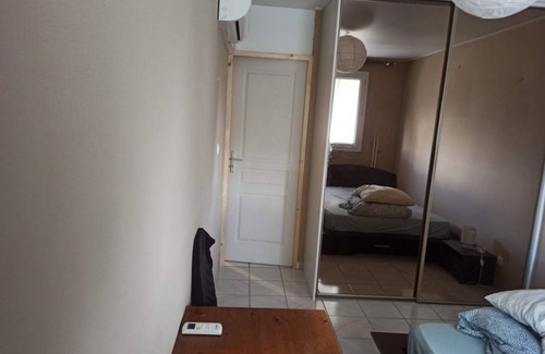 Vaulx-en-Velin Resort | 80 m² Private room ∙ 1 bedroom ∙ 1 guest
