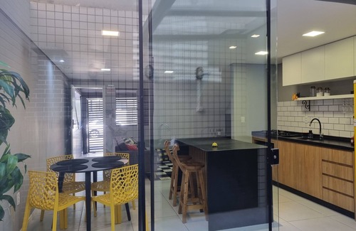 Nacoes House | 800 meters from the beach. Complete comfort and privacy.