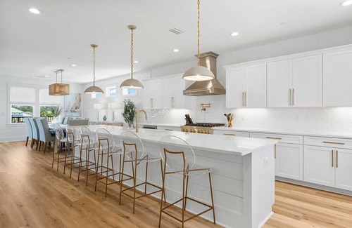 Silver Sands House | 8022 Thomas Dr. Luxury! Heated Pool - Sleeps 24