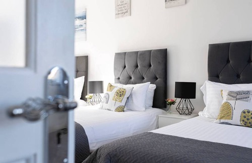Turkey Street Apartment | 807 m² Apartment ∙ 4 bedrooms ∙ 9 guests