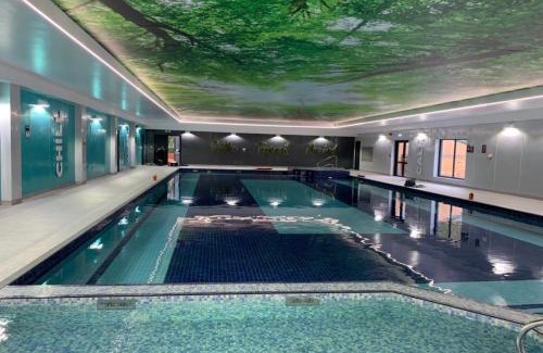 Saint Breward Ski Chalet | 81 Hengar Manor