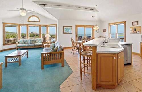 Avon House | 8330 Mariah*DogFriendly*Hot tub*SoundViews*