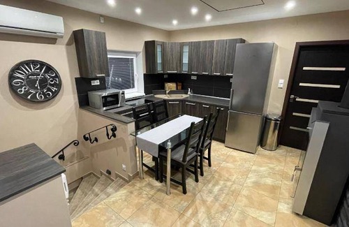 Dunajska Streda Apartment | 84 m² Apartment ∙ 2 bedrooms ∙ 7 guests