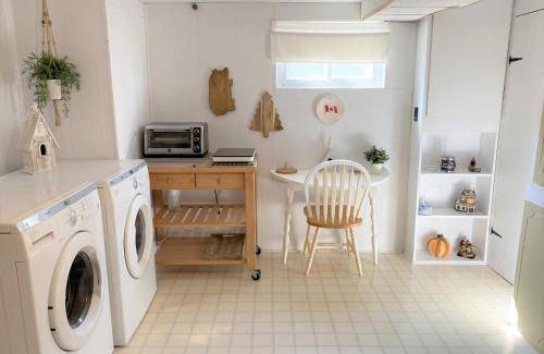 Laval Apartment | 84 m² Apartment ∙ 1 bedroom ∙ 6 guests