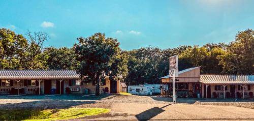 Quitman Hotel | 84 m² Hotel ∙ 2 bedrooms ∙ 11 guests