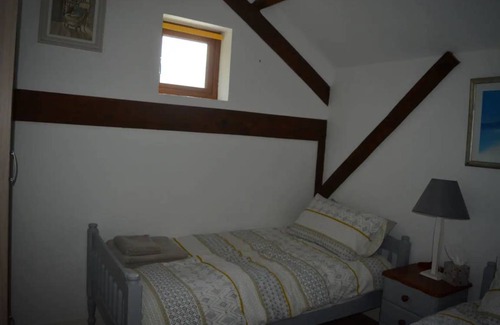 Lonlay-l'Abbaye House | 84 m² House ∙ 2 bedrooms ∙ 4 guests