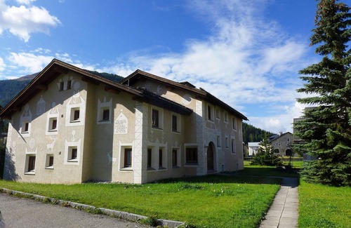 La Punt-Chamues-ch Apartment | 85 m² Apartment ∙ 2 bedrooms ∙ 6 guests