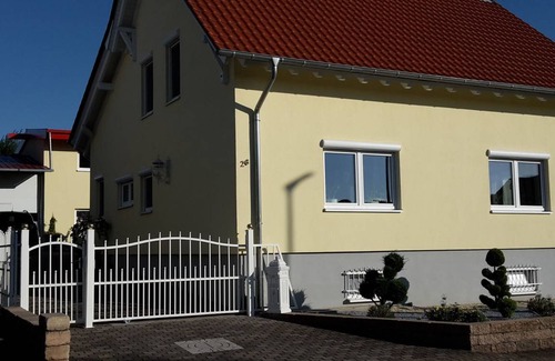 Blieskastel Apartment | 85 m² Apartment ∙ 1 bedroom ∙ 3 guests