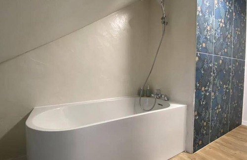 Louviers Apartment | 85 m² Apartment ∙ 3 bedrooms ∙ 8 guests
