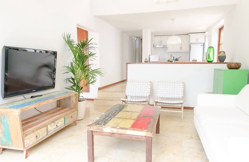 San Miguel de Abona Ski Chalet | 85 Seafront, golf, swimming pool