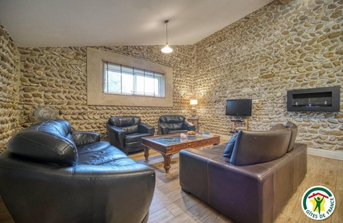 Miribel House | 86 m² Gîte ∙ 2 bedrooms ∙ 5 guests