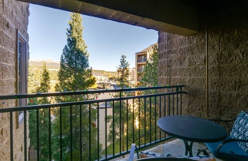 Peak 9 Apartment | 87 m² Apartment ∙ 1 bedroom ∙ 5 guests