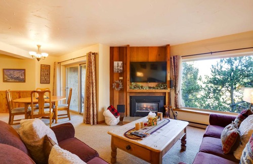 Peak 9 Apartment | 87 m² Apartment ∙ 1 bedroom ∙ 5 guests