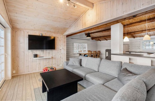 Tingvoll House | 87 m² House ∙ 4 bedrooms ∙ 8 guests