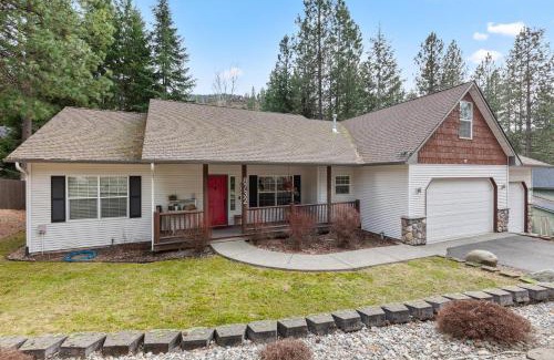 Clarksville House | 8732 Clarkview