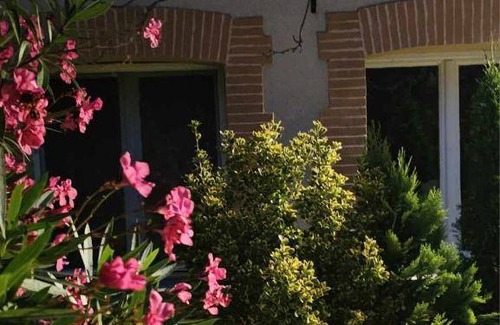 Saint-Felix-Lauragais House | 88 m² Gîte ∙ 2 bedrooms ∙ 4 guests