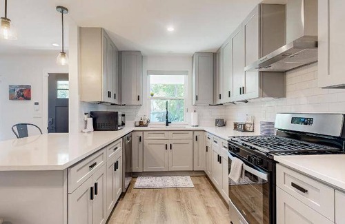 North University House | 88 m² House ∙ 2 bedrooms ∙ 6 guests