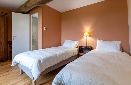 Vitteaux House | 88 m² House ∙ 2 bedrooms ∙ 4 guests