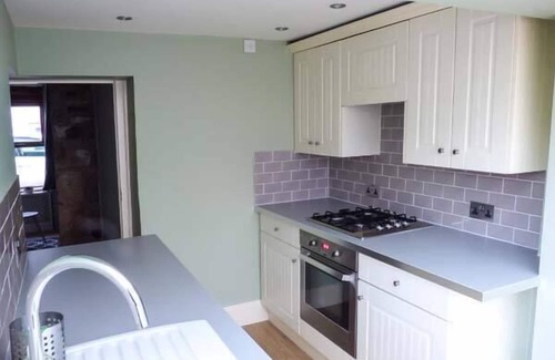 Clitheroe Cottage | 88 Regent Street