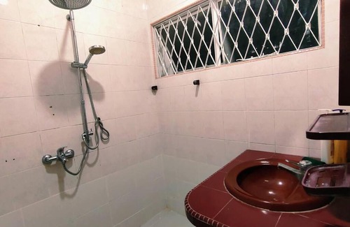 Kulai Villa | 89 Taman Kota Kulai 4Room 12pax near Aeon Kulai