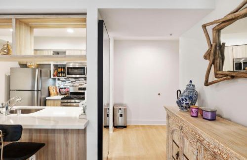 Wilshire Montana House | 9 Advantages Center Santa Manica