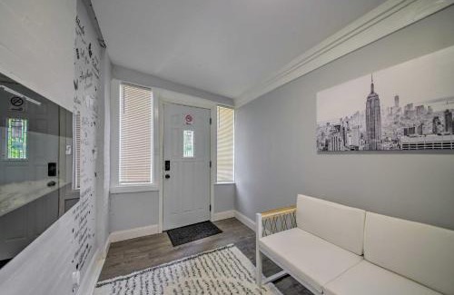 St. Louis House | 9 Mi to Dtwn Vibrant St Louis Home!
