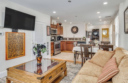 Cumberland Apartment | 9 Mi to Fort Harrison State Park: Apt in Indy