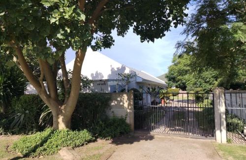 Buffalo Hills Game Reserve Apartment | 9 On Main