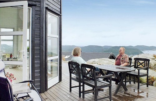 Lyngdal House | 9 person holiday home in lyngdal