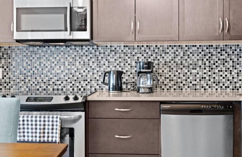 Victoria Park Apartment | 90 m² Apartment ∙ 1 bedroom ∙ 4 guests